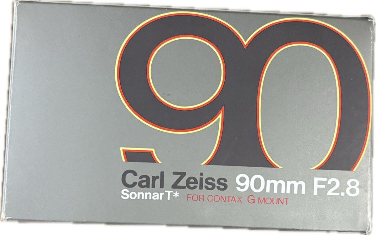 NEW IN BOX CONTAX Carl Zeiss Sonnar T* 90mm F/2.8 Lens for G Mount