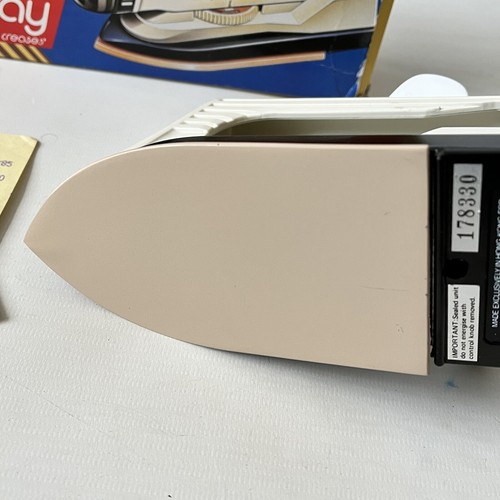 Vintage Morphy Richards Travelling Light Iron With Spray Brand New in Box 41700 - Picture 4 of 9