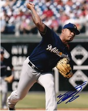 JUNIOR GUERRA   MILWAUKEE BREWERS   ACTION SIGNED 8x10
