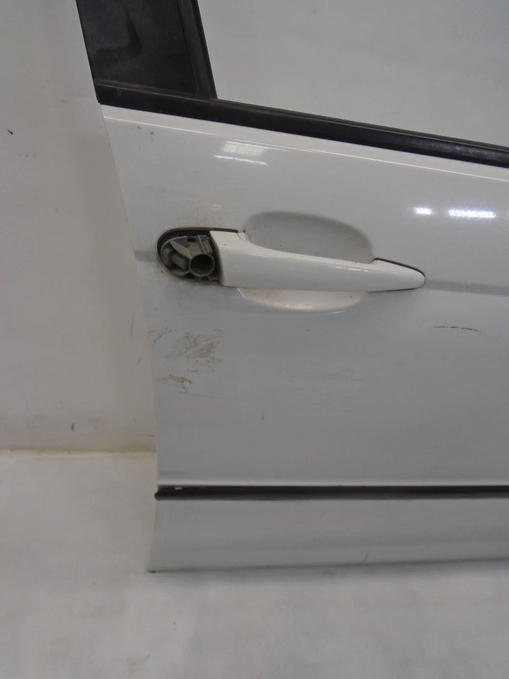 2000 BMW 323i Front Right Passenger Side Exterior Door Shell White OEM DK805467 Foto 2 de 4