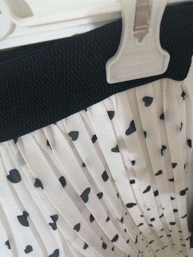Lotto Stock Abbigliamento Bambina 2 Pantaloni 4/5/6 anni culotte bianco nero - Foto 8 di 12