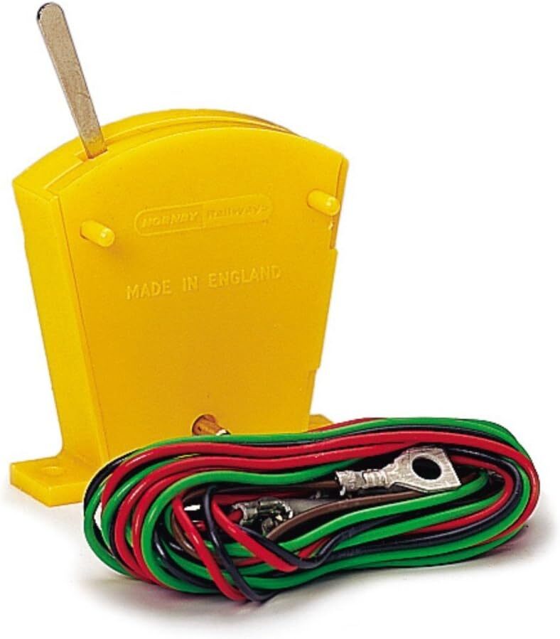 Рычажный выключатель Hornby Hobbies Ltd R046 вкл.-вкл.