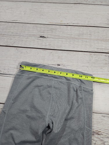 Athleta Girl Grey Capri Leggings Size 14 E5 - Picture 8 of 10