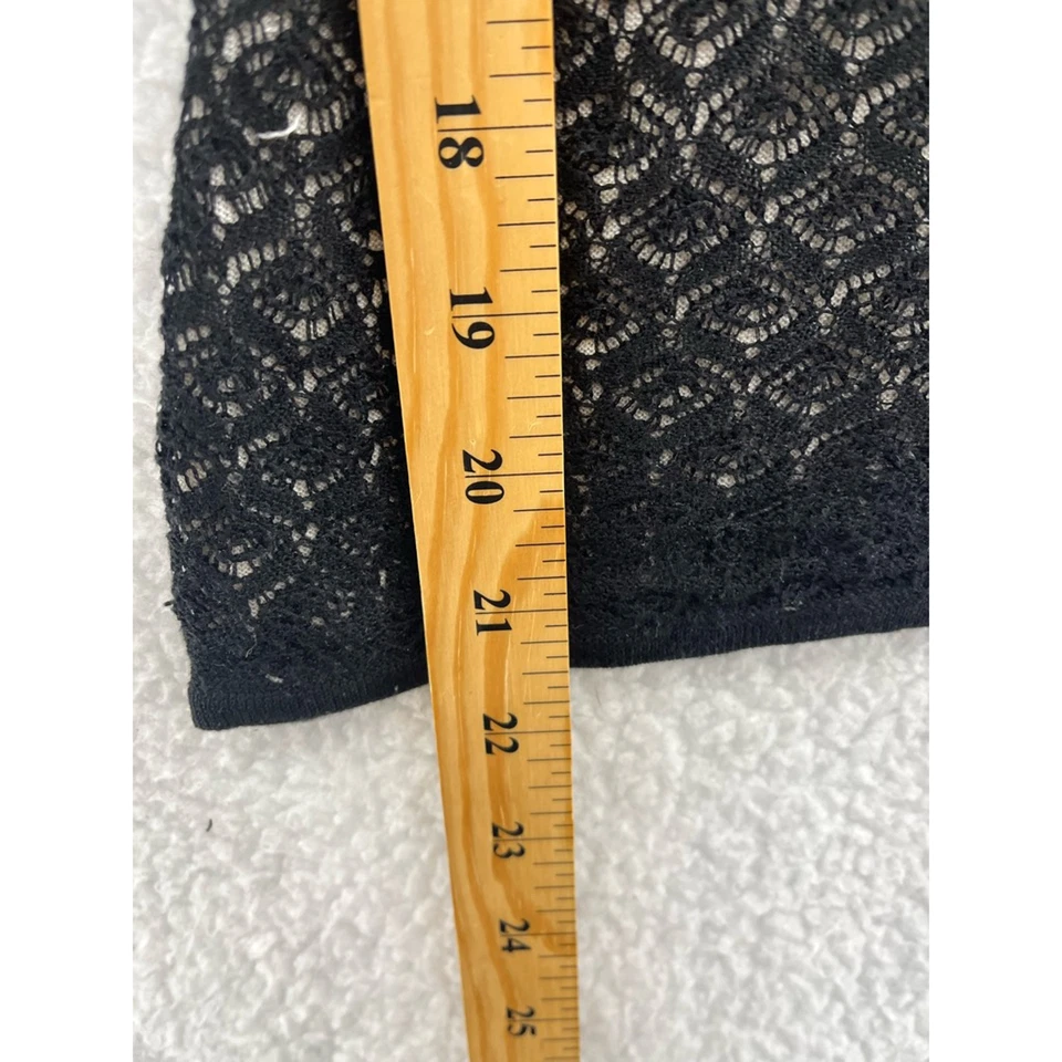 Camiseta sin mangas Talbots para mujer tejida negra blanca geométrica cuchara encaje seda Petites P Foto 3 de 4