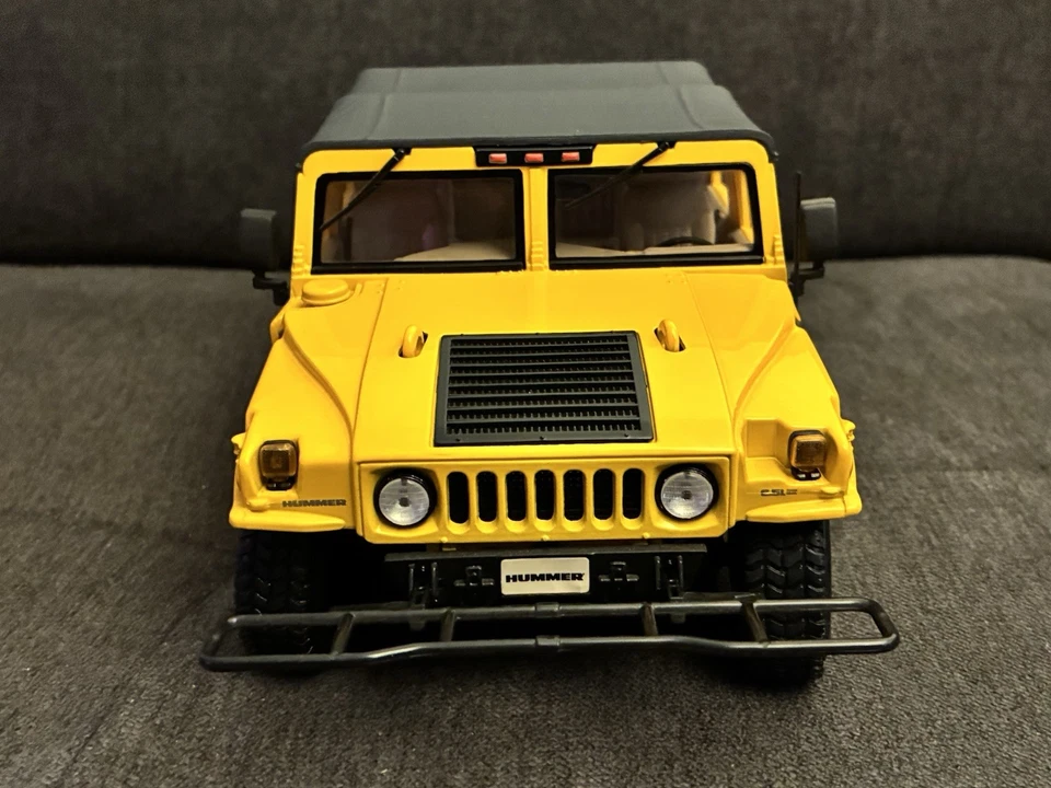 HUMMER H1 V8 6.5 TD, jaune, 1996, au 1/18ème, MAÏSTO, Très bon état, Sans Boîte. - Photo 4/4