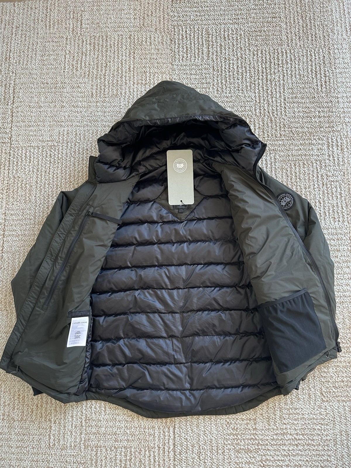 CANADA GOOSE Lodge Hoody Black Label - Men’s Medium - Volcano - New With Tags thumbnail 3