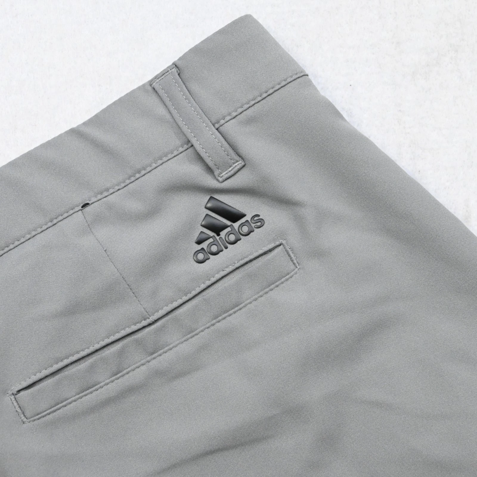 Adidas Golf Pants Gray Performance Wicking Flat Front Mens Size 32 x 27**