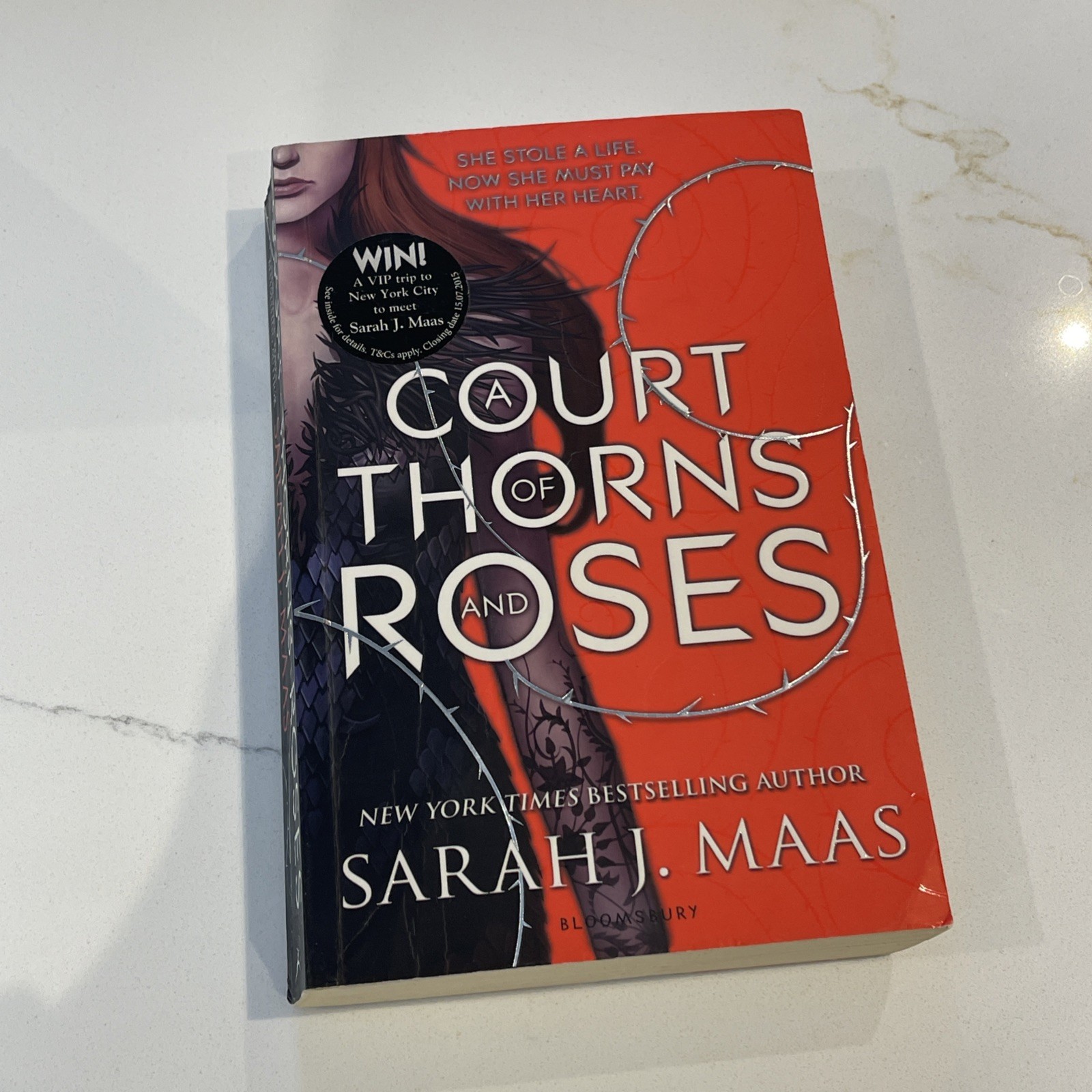 A Court of Thorns and Roses by Sarah J. Maas (Paperback, 2015)