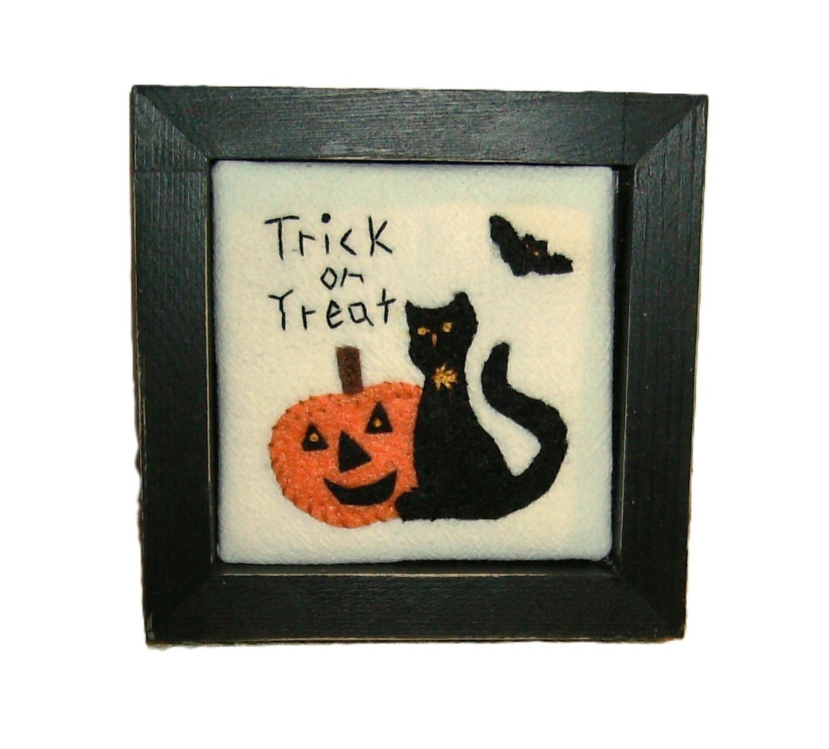 Primitive Halloween stitchery "Trick or Treat" w/felt JOL, black cat-wood frame