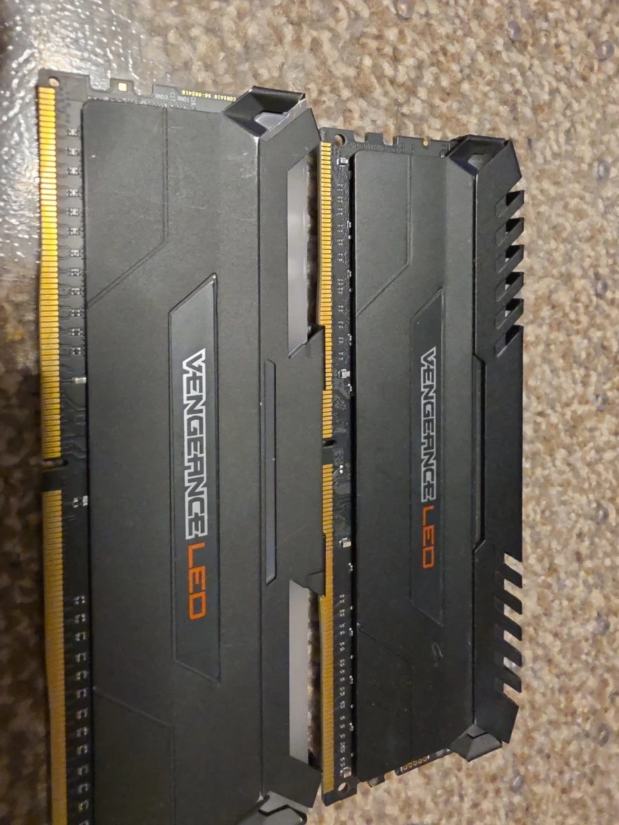Corsair Computer PC4-24000 (DDR4-3000) Bus Speed Memory (RAM) for