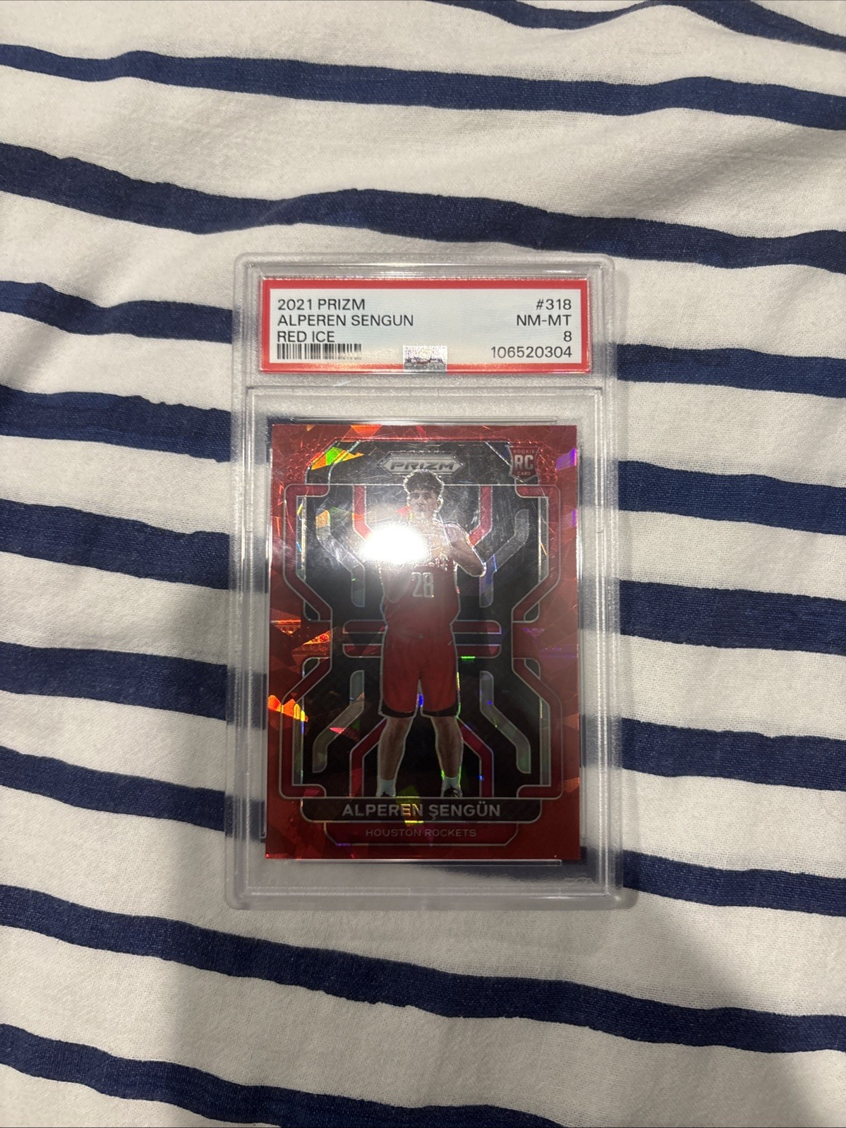 2021-22 Panini Prizm - Alperen Sengun #318 Red Ice Prizm (RC)