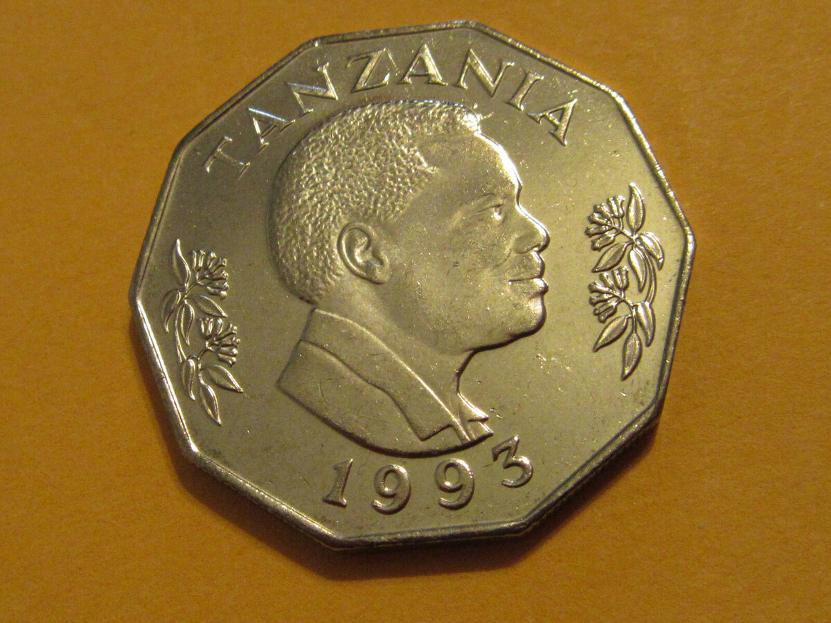 ティンガティンガ本Hadithi na visa kutoka Tanzania Tanzania 2017 100 Shillings, In Memoriam of Princess Diana
