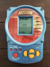 Handheld Battleship Game HASBRO 2002 Electronic Working Great Handheld