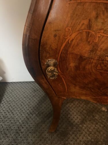 19th Century French Mahogany W/Marble Top Bombay Commodes/Nightstands (pair) - Picture 20 of 22