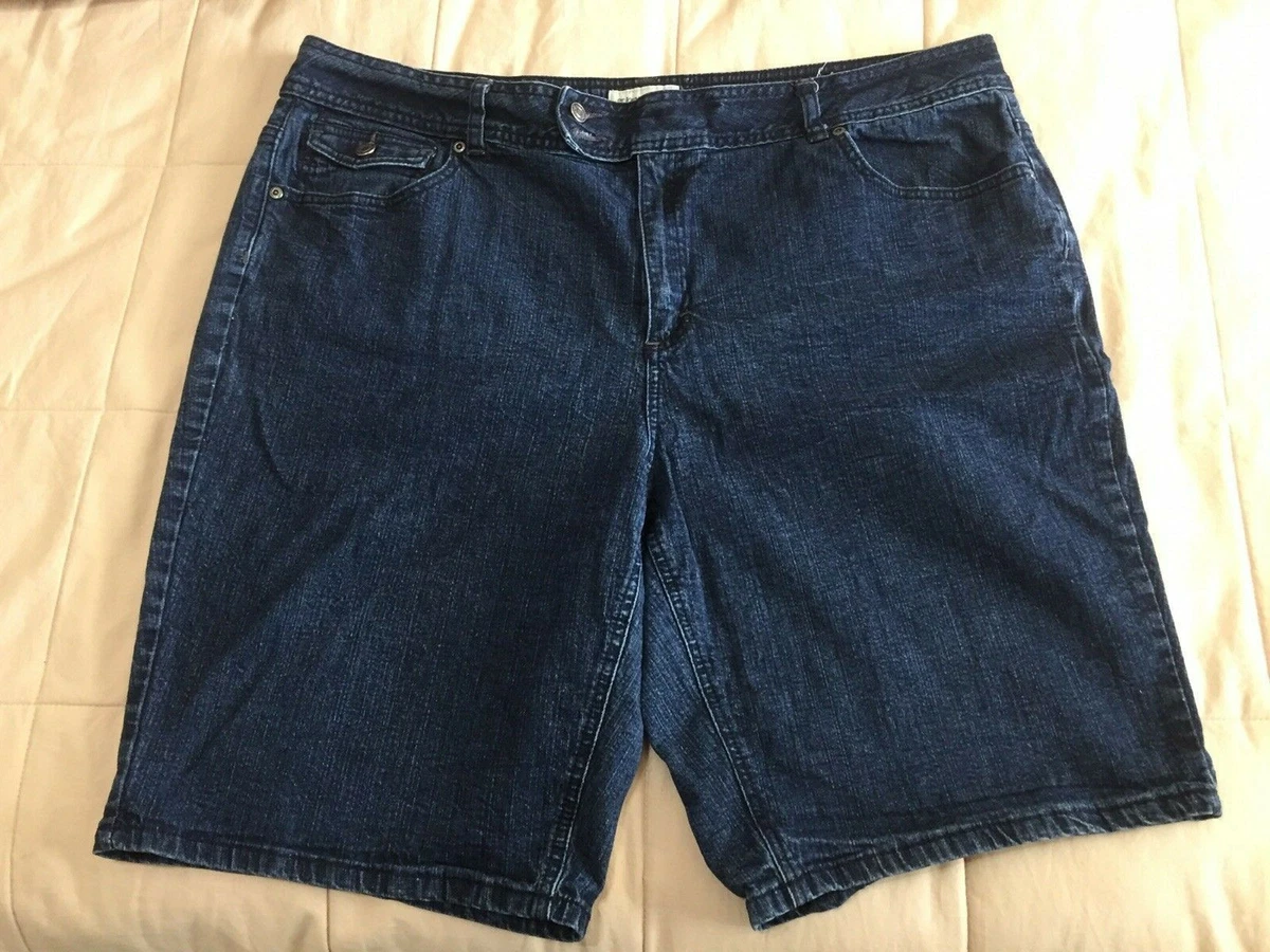 Woman s St. John s Bay Stretch Jean Shorts 16W