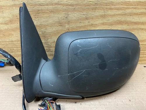 1999 to 2006 Chevrolet Tahoe Suburban Left Driver Heated Door Mirror OEM C8895