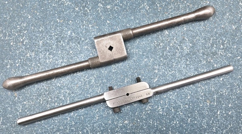 VINTAGE TAP AND DIE METAL THREADING TAP HANDLE LOT OF 2 - P&W and UNBRANDED 