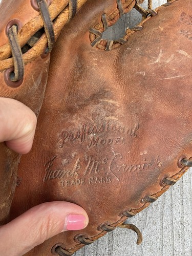 Guanto da baseball vintage anni 40 Frank McCormick MacGregor Goldsmith Pro modello FM Trapper - Foto 3 di 9