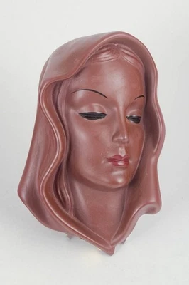 Goldscheider, Österreich. Art Deco Wandmaske aus glasierter Keramik. Ca. 1940... - Bild 1 von 4