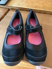 NEW Lands End Girls Mary Jane Shoes Size 3M Black Suede Rubber Soles School