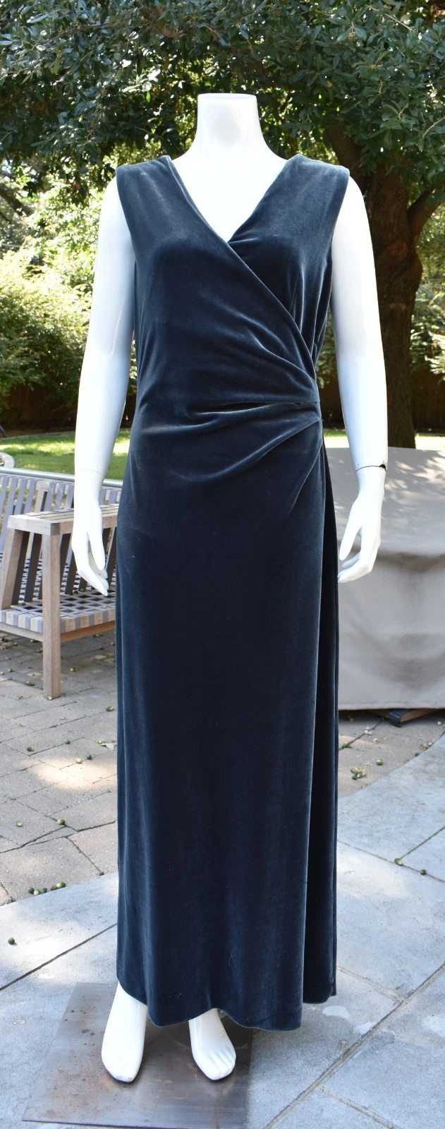 Giorgio Armani — ARMANI COLLEZIONI Teal Blue Gray Ruche Velvet Size 10 Long Dress Neiman Marcus