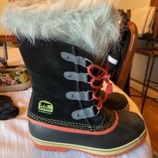 New SOREL Winter Black Orange Boots Sz 6 180