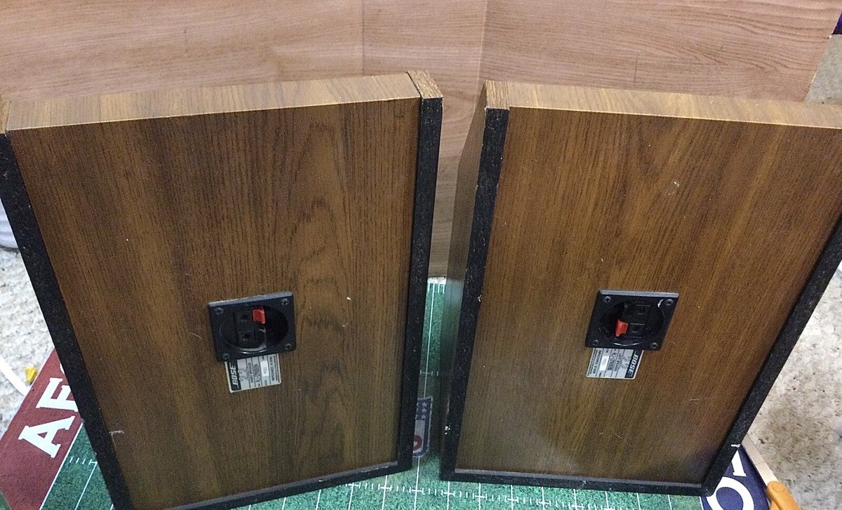 Bose 2.2 Bookshelf Speakers For Vintage Audio Hi-Fi - Used Bose 2.2 Bookshelf Speakers For Vintage Audio Hi-Fi - Used