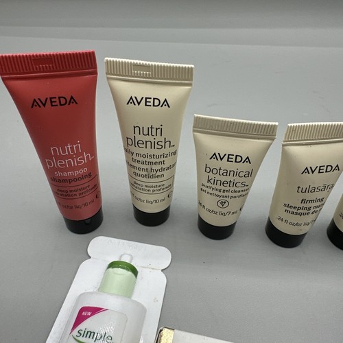 Lotto di 8 nuovi campioni assortiti capelli pelle piedi mani corpo viaggio Aveda clinque - Foto 3 di 6
