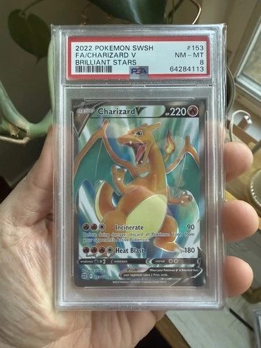 Pokemon TCG SWSH 2022 Brilliant Stars #153/172 FA/CHARIZARD V ULTRA RARE PSA 8