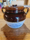 2009 Red Wing Collectors Society  Commemorative – Bean Pot+ Lid