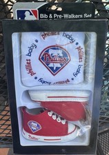 Philadelphia Phillies MLB Baby Gift Set with bib and Pre-walker shoes New
