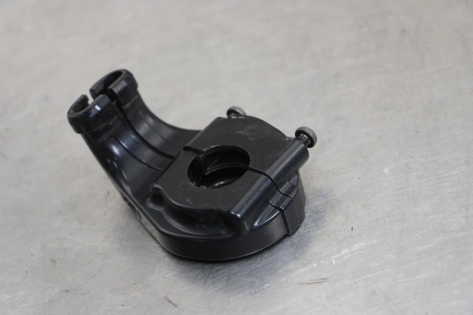 05-06 KAWASAKI NINJA ZX6R THROTTLE CABLE LINE HOUSING GUIDE 32099-1193 - Изображение 4 из 4