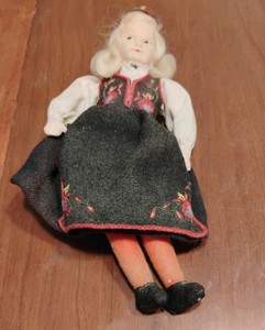 Ronnaug Petterssen Vintage 1950's Girl 8” Doll VARE MERKE NORWAY