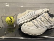 Venus Williams Signed Autographed Pair of Shoes and Tennis Ball