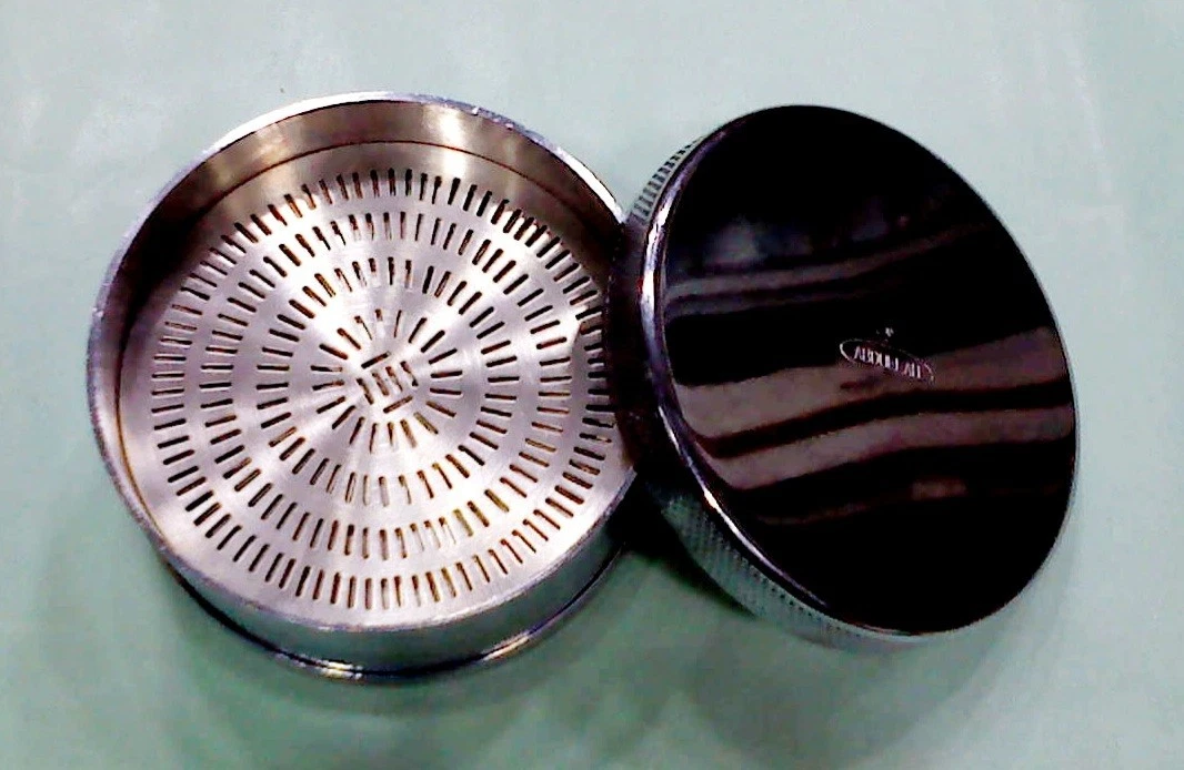 Abdullah Height Flat Sieves 1.10 To 3mm 20 Plates Diff 0.10
