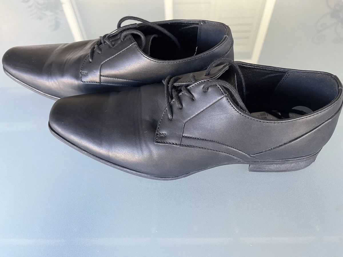 Calvin Klein dress shoes worn lightly once Amazon.com | Calvin Klein Mens Dearl Black Leather 7 Medium  main image 3