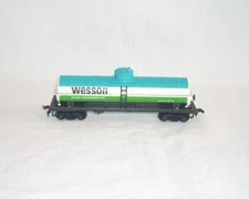 HO Scale Model Trains Railroad Wesson Tank Car #GATX9876