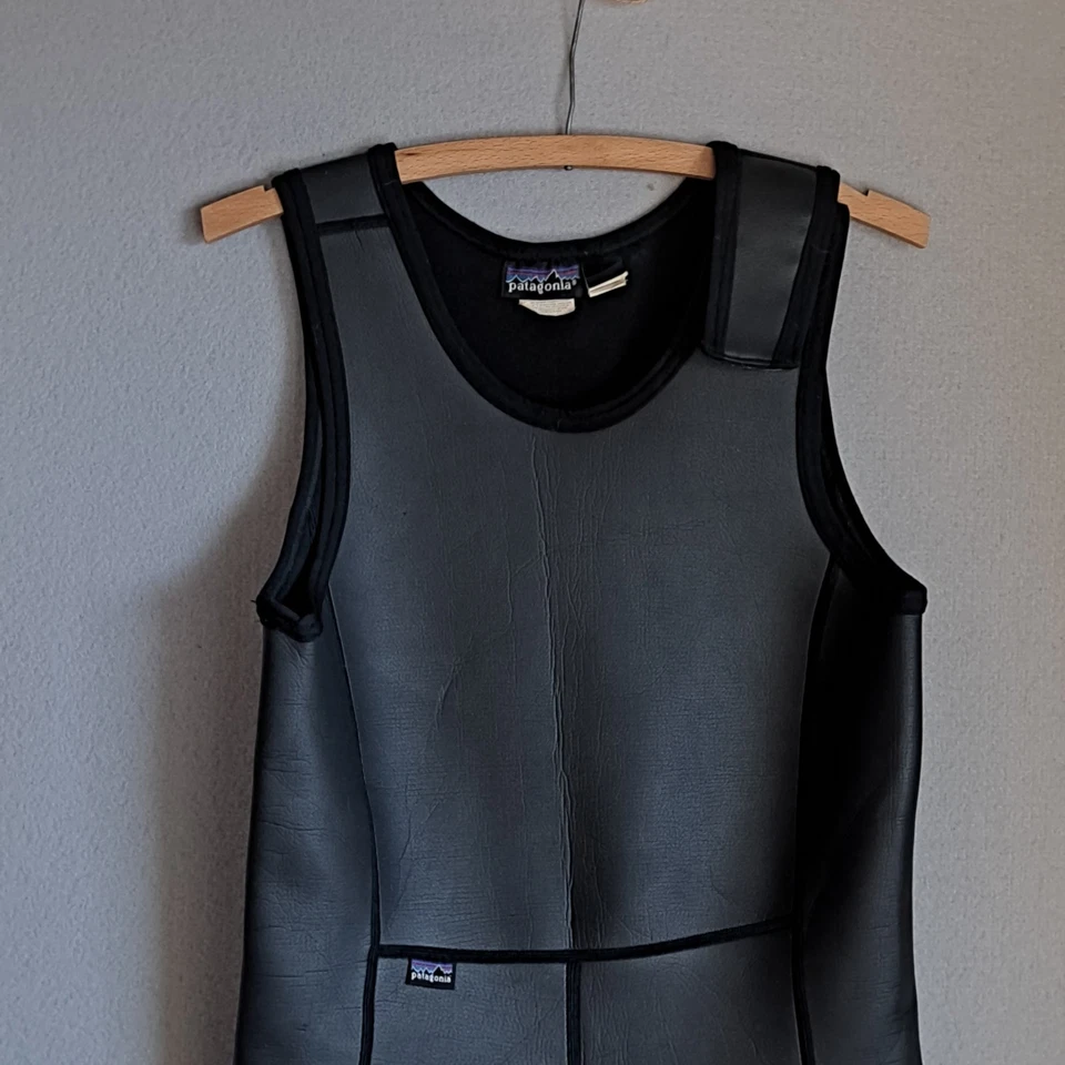 Traje de neopreno Patagonia negro brillante corto para mujer grande surf natación EE. UU. Neopreno Foto 4 de 4