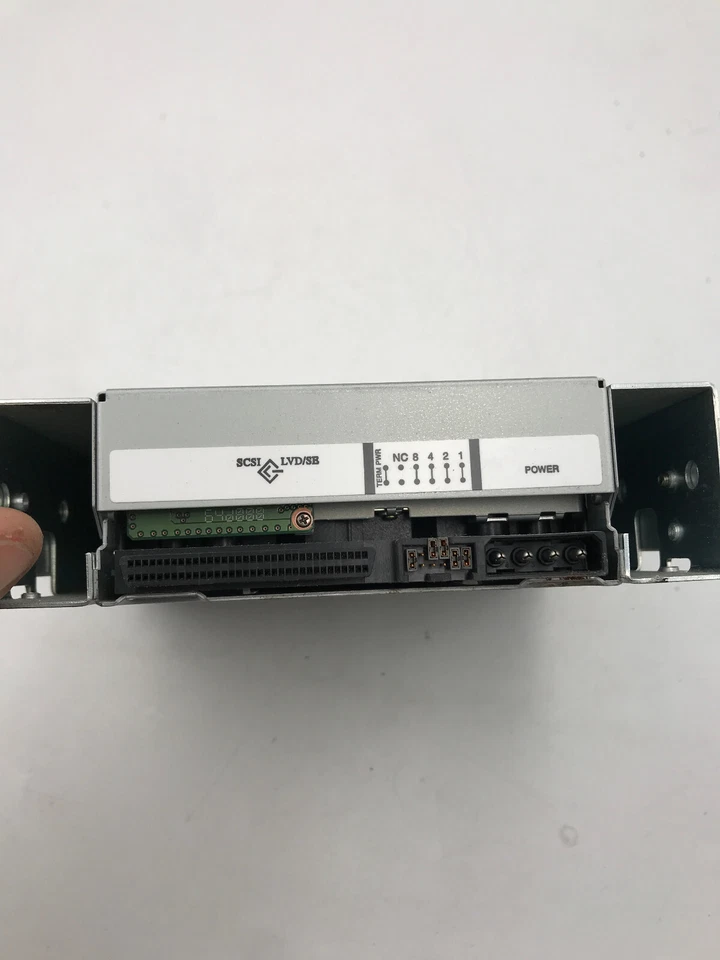 HP StorageWorks DAT-72i SCSI (68-pin) LVD Tape Drive ONLY AS IS - Image 2 of 4