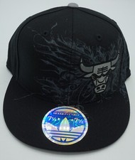 NBA Chicago Bulls Adidas Adult 210 Fitted Structured Cap Hat NEW