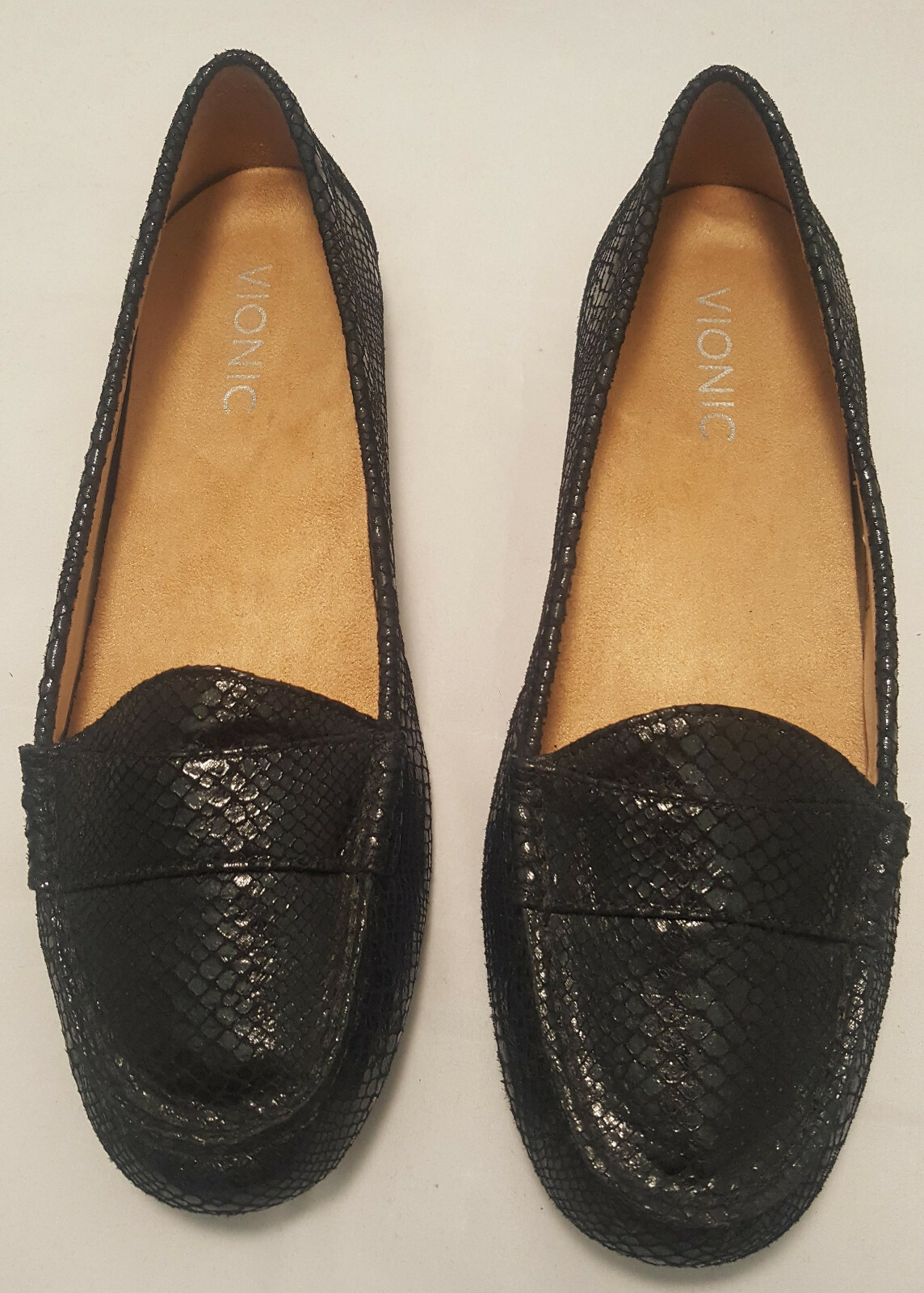vionic snake print shoes