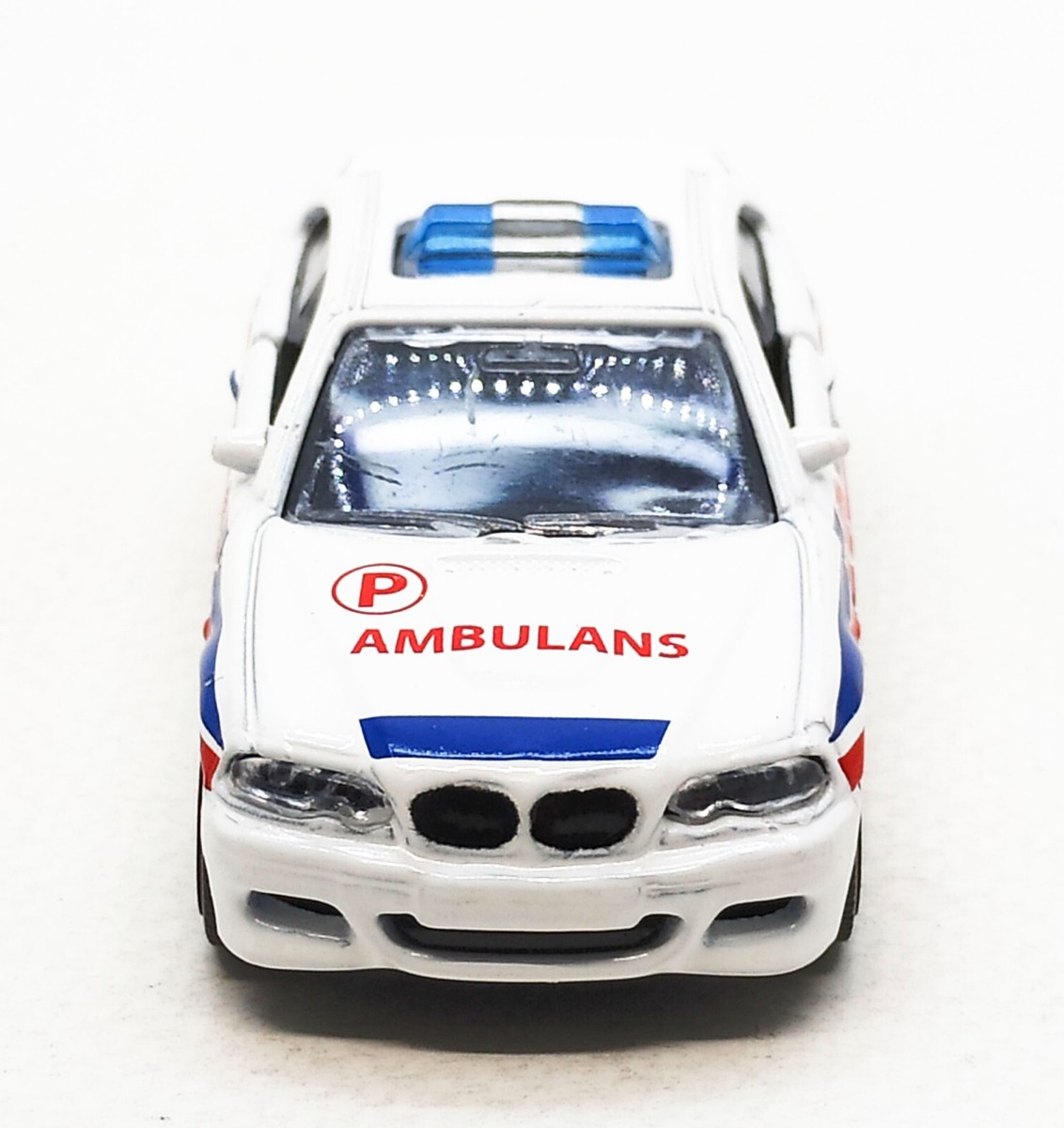 Voiture Miniature Majorette BMW 733 – Collection – Voilier Inclus ? – Occasion