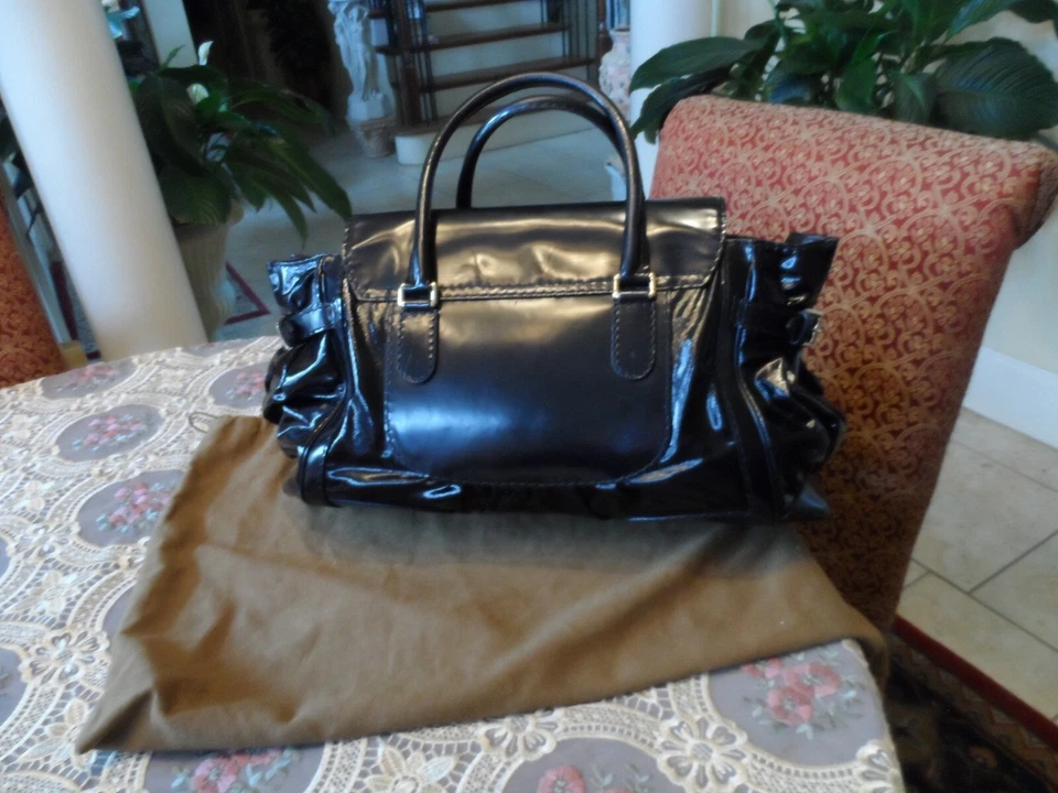 Bolso Gucci "Queen" de cuero negro con asa superior Foto 4 de 4