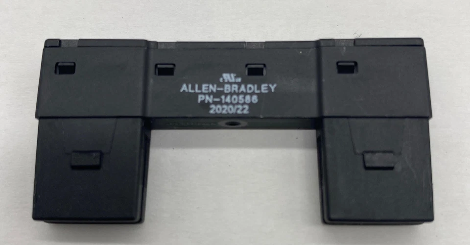 Allen-Bradley PN-140586 Servo Drive Busbar Connectors Lot of 9 - Image 2 of 4