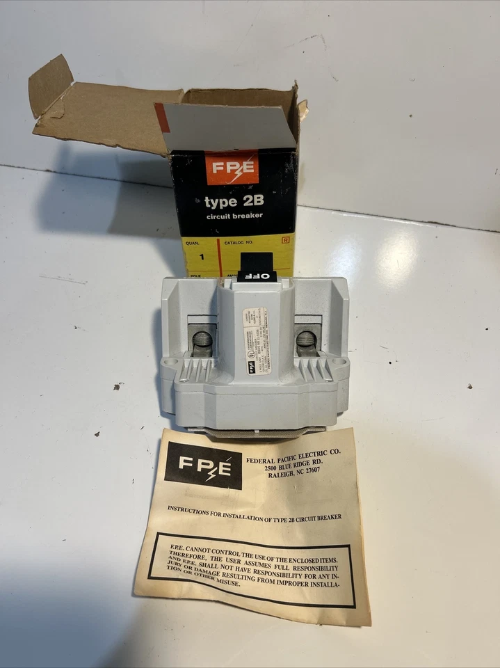 2B125 Federal Pacific (Blanco) FPE 2B Interruptor Principal 2 Polos 125 Amp 240V Foto 2 de 3