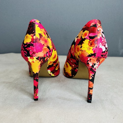 New York & Co Damenschuhe Lackleder Stiletto 9M Blumenmuster spitz zulaufend neu - Bild 8 von 9