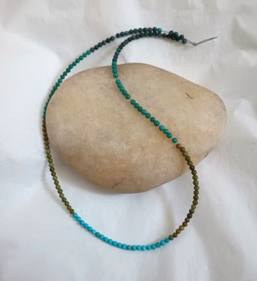 OLD STOCK MULTI-COLOR/MINE TURQUOISE 2.7-3MM TINY PETITE ROUND BEADS - 5460E