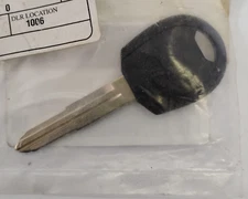 OEM Igntion Key Blank For 2000-2005 Kia Optima 2003-2006 Sorento 819963C000