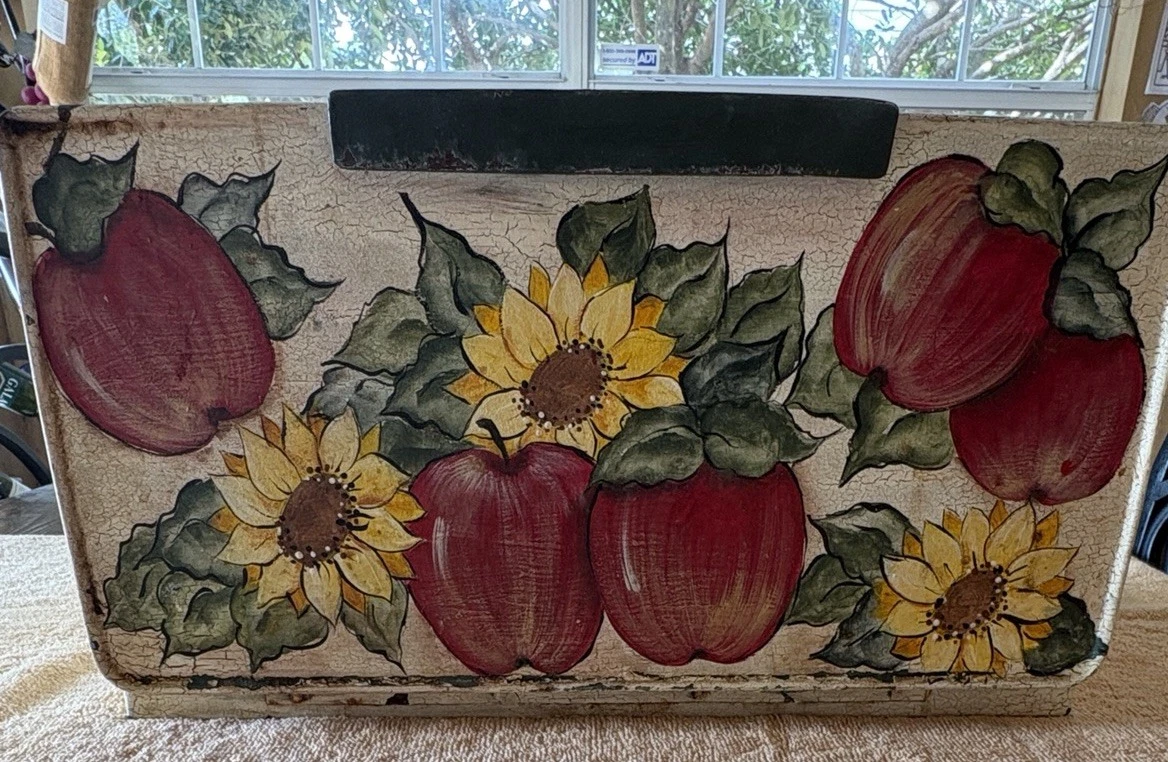 Vintage Lincoln Beauty Ware 2 shelf metal bread box - Apples and Sunflowers