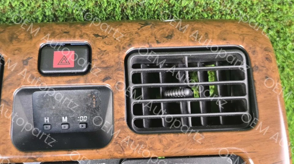 Toyota Hilux Surf 1999-2002 Dash Radio Trim Bezel Air Vent Oem JDM Used RHD - Image 4 of 4